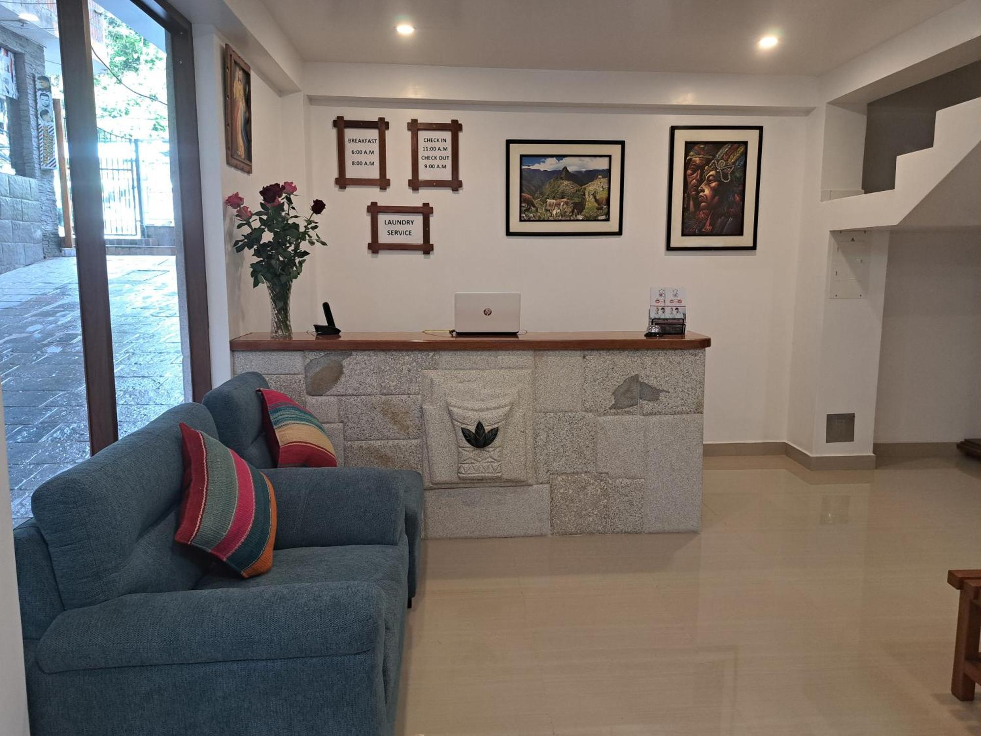 Eco Pueblo Hotel 3*